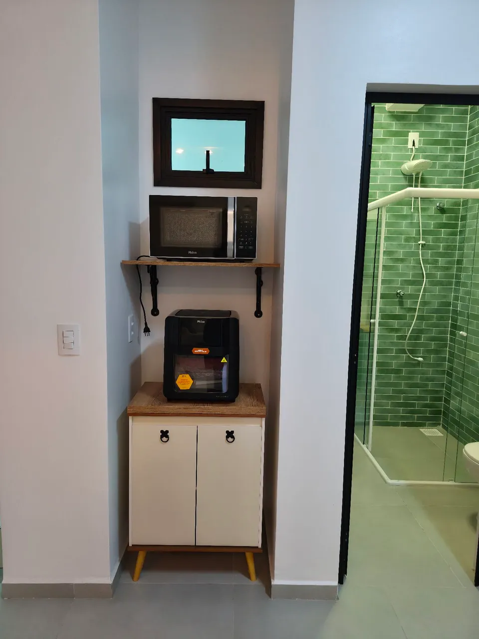 Furnished studio, 35 m², with a water view — photo 7