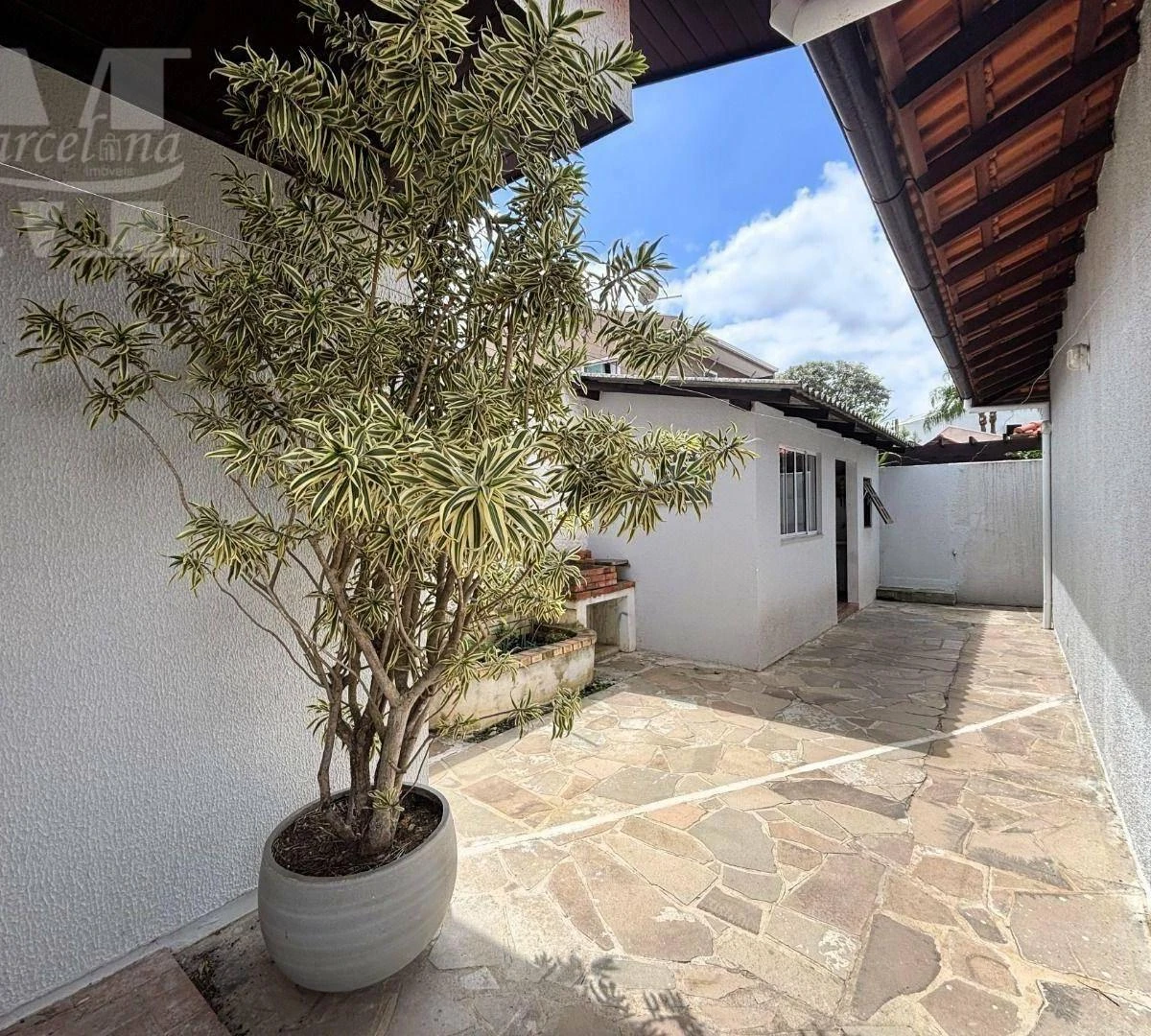 House, 170 m², with a bathtub — photo 33