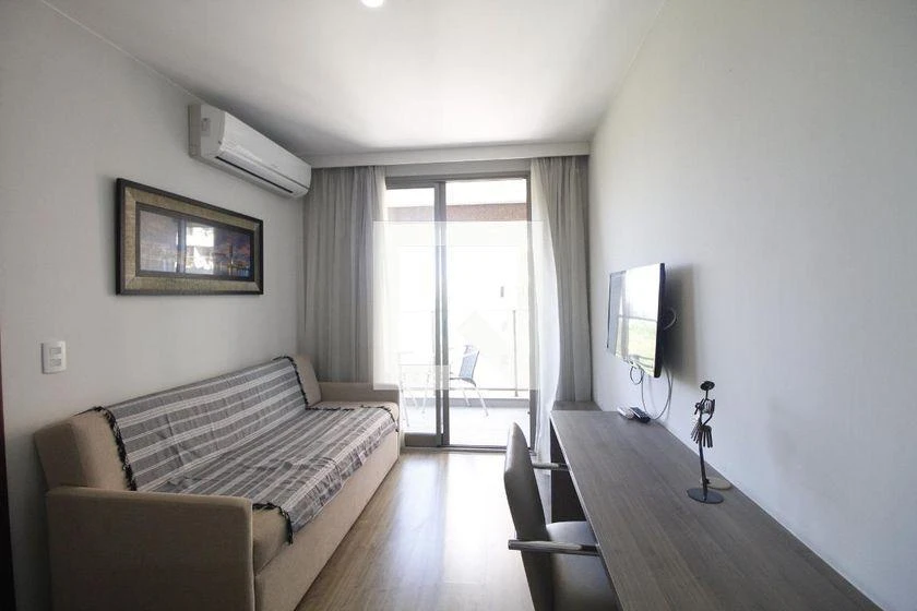 Apartamento mobiliado de 2 quartos com espaço de home office