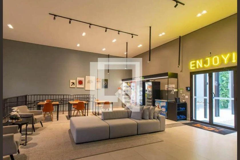 One-bedroom apartment with a home office in Curitiba — photo 11