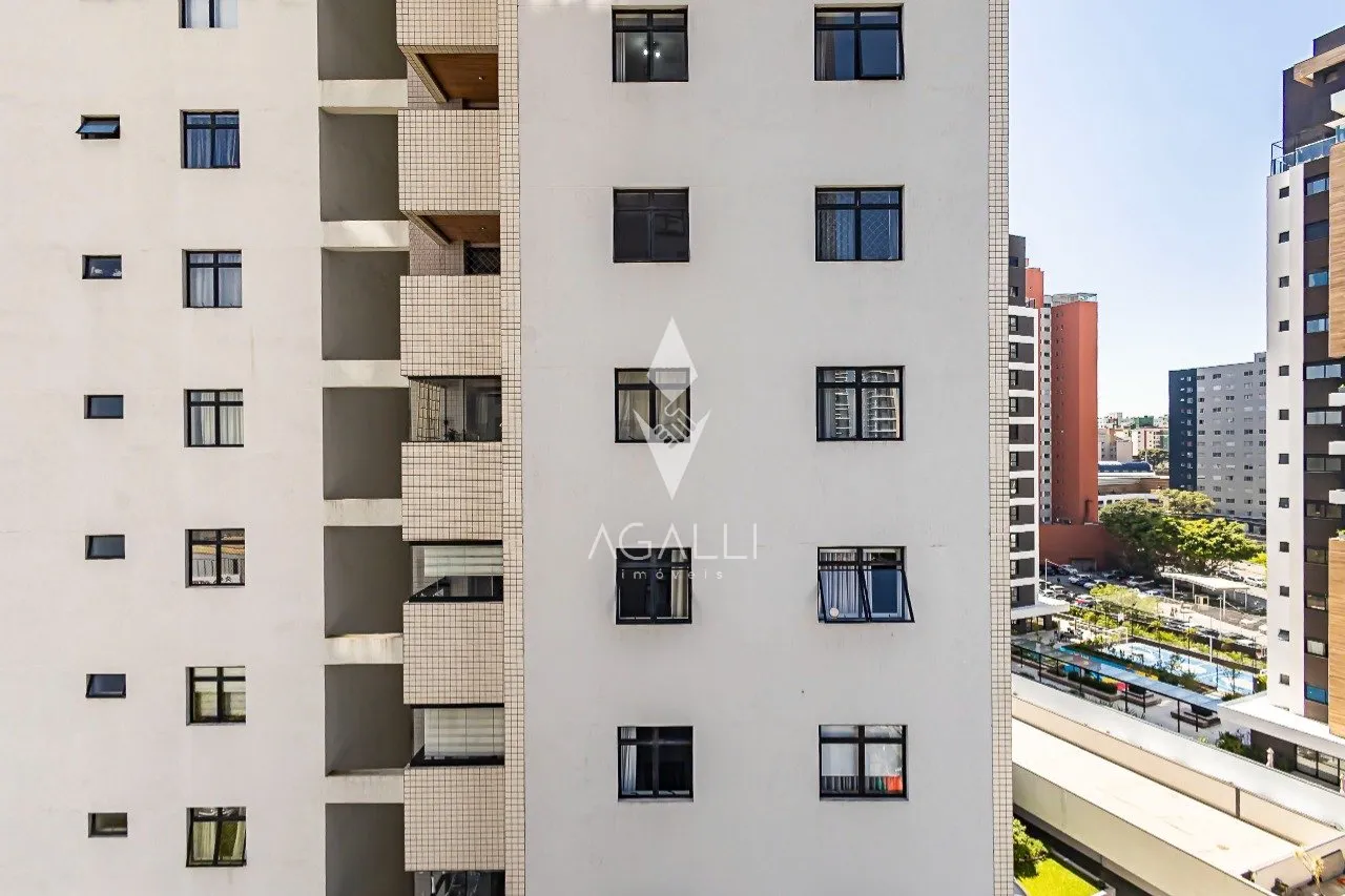 Apartment, 112 m², with a glass-enclosed balcony — photo 17