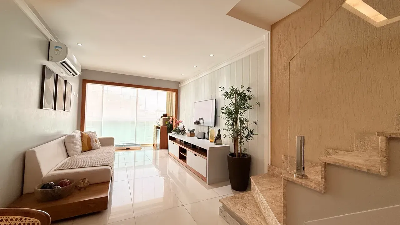 242 m² duplex penthouse with 4 bedrooms and 2 parking — photo 12