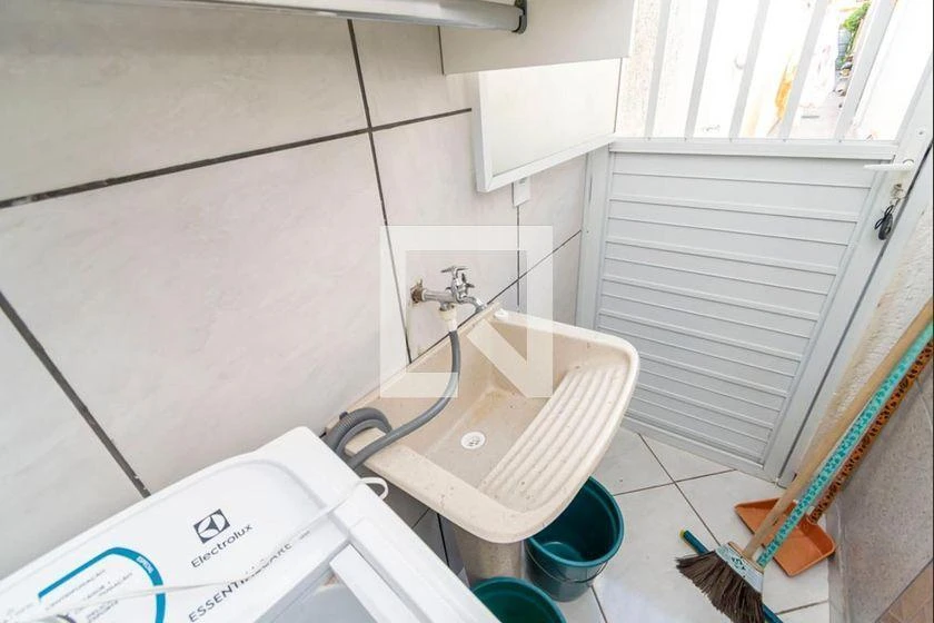 House with 1 bedroom, gas stove and 400 m² — photo 25