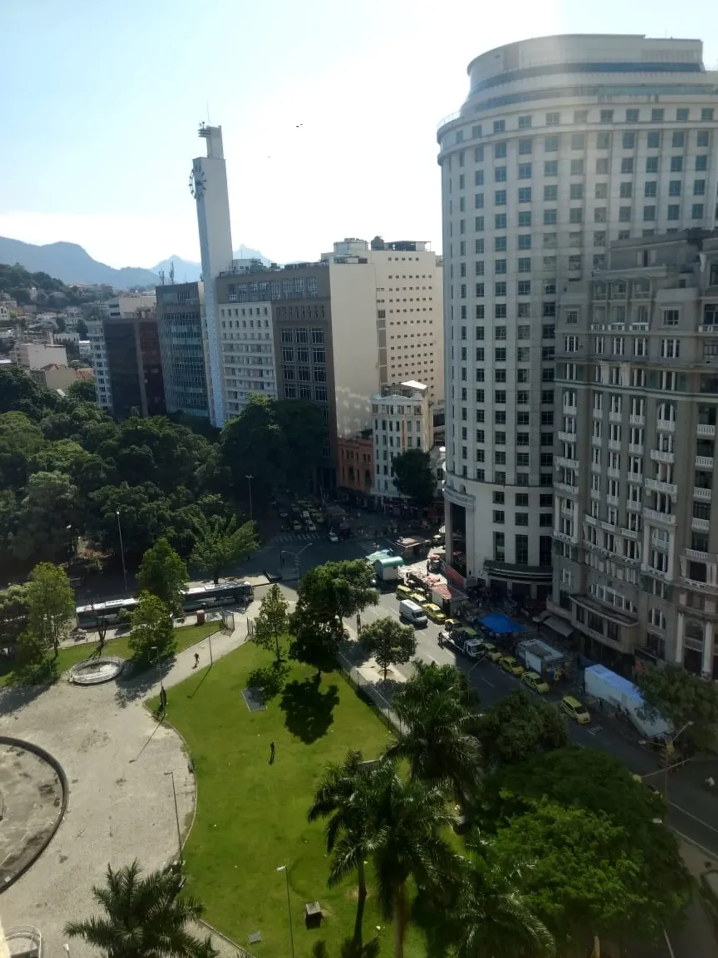 Unfurnished 2-bedroom apartment on 13th floor, 80 m² — photo 10