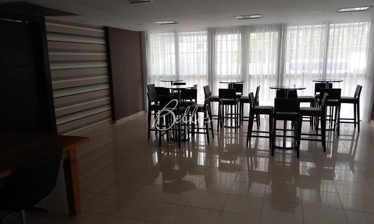 Furnished apartment, 90 m², with floor-to-ceiling windows — photo 20
