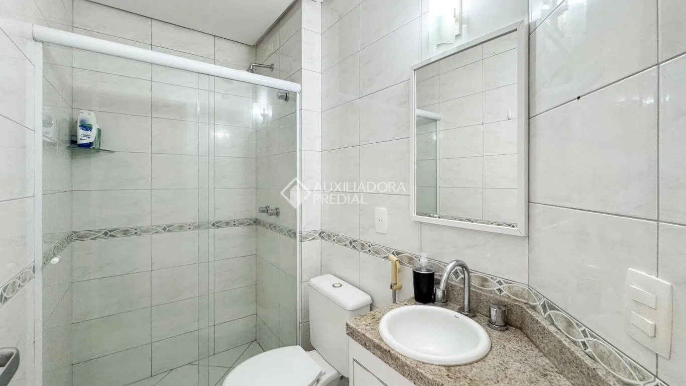 Washing machine in a 2-bedroom apartment, 59 m² — photo 18