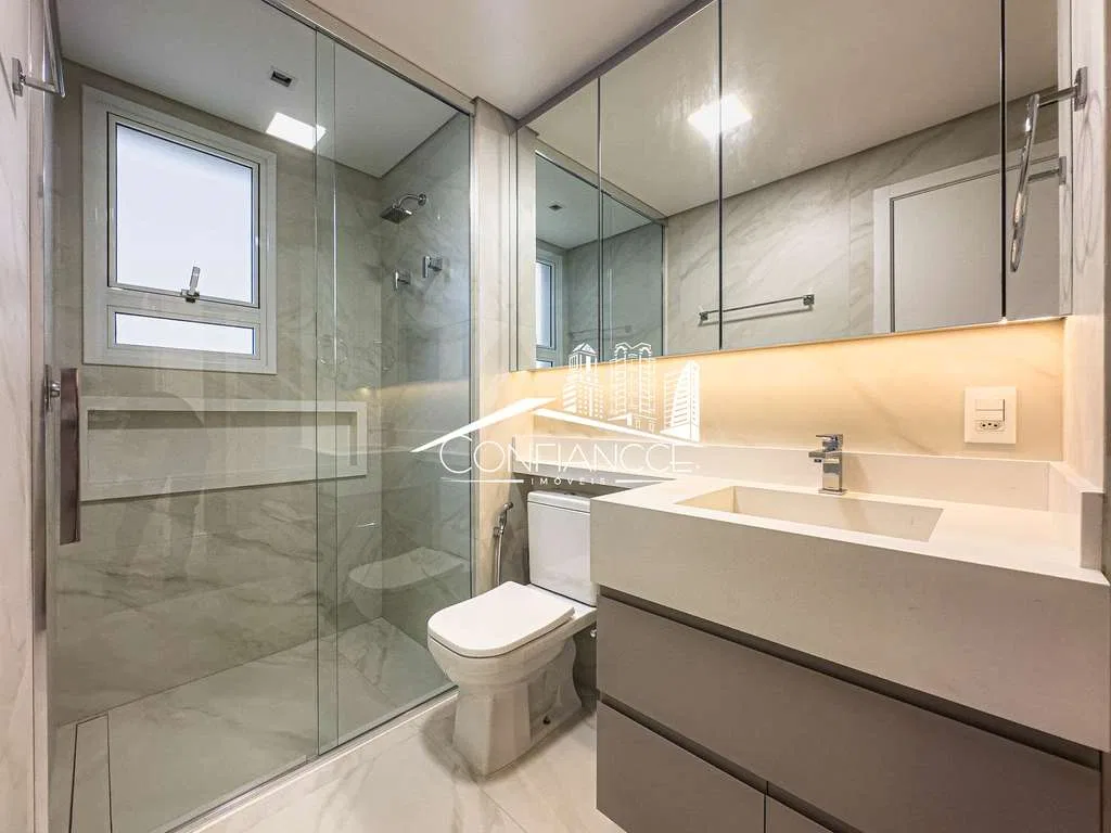 3-bedroom apartment with a private pool in Curitiba — photo 15
