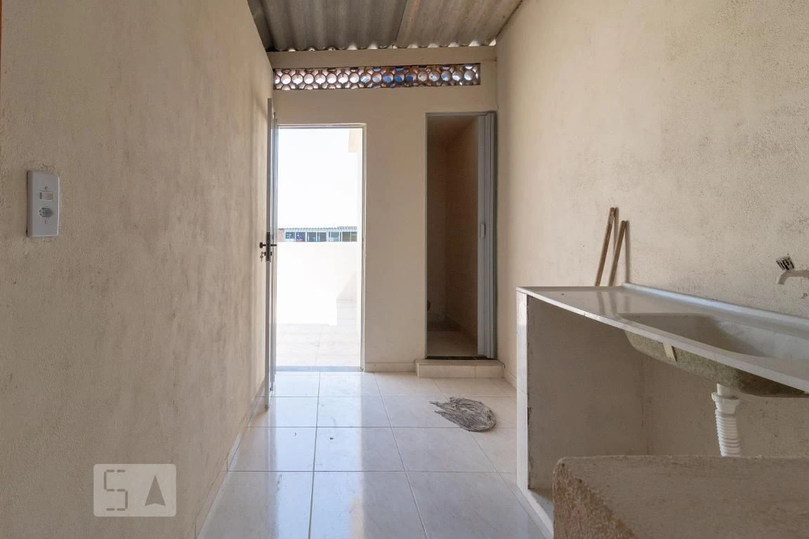 Unfurnished house with 2 bedrooms and 2 bathrooms — photo 41