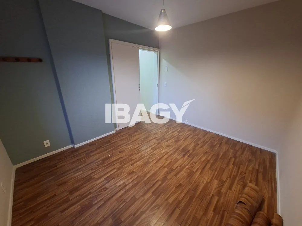 Apartamento de 1 dormitorio con zona de lavandería — photo 8