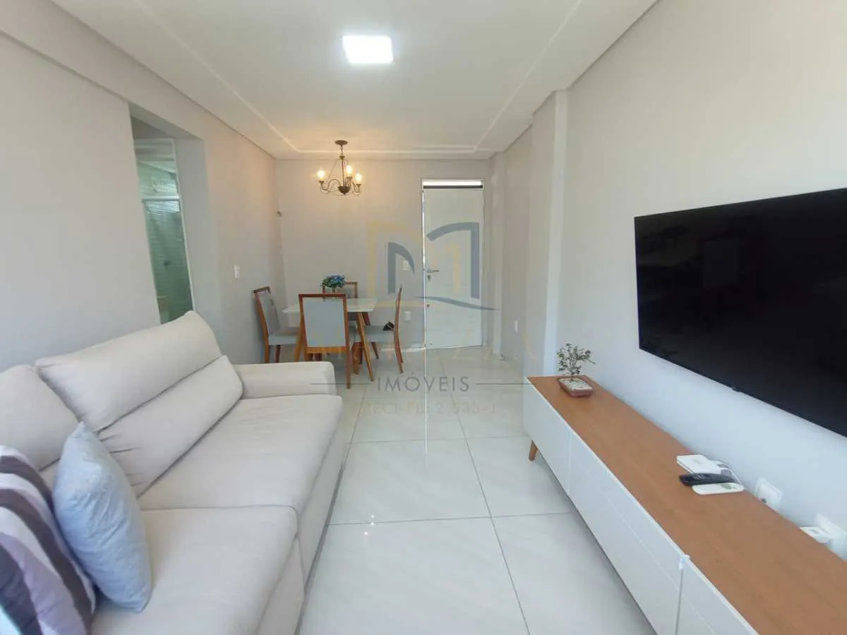 Water view in a 2-bedroom apartment, 60 m²