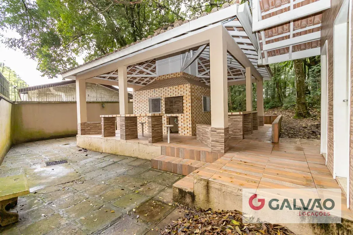 2-bedroom apartment with 1 parking space in gated community — photo 32