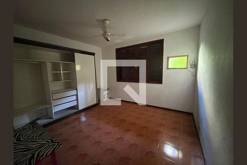 Casa com 3 quartos e 6 vagas de garagem — photo 23
