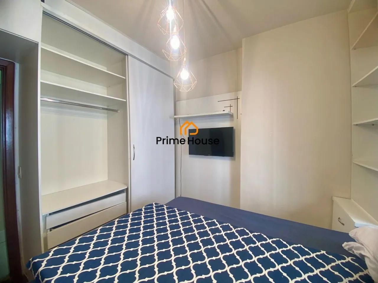 Furnished apartment with 2 bedrooms and 3 bathrooms — photo 12