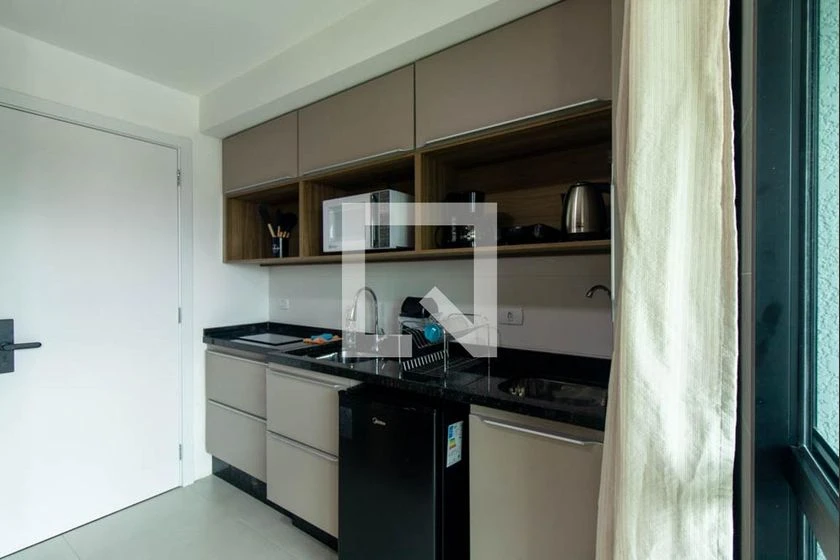 Studio with 1 bedroom and a balcony — photo 4