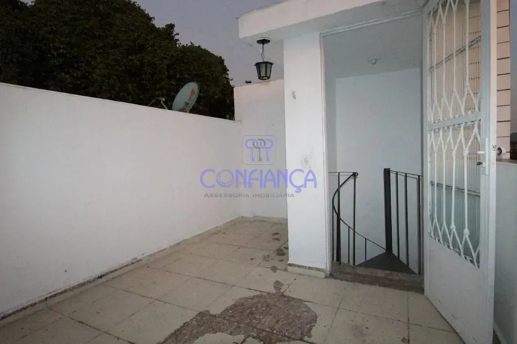 2-bedroom apartment with parking and glass shower — photo 10