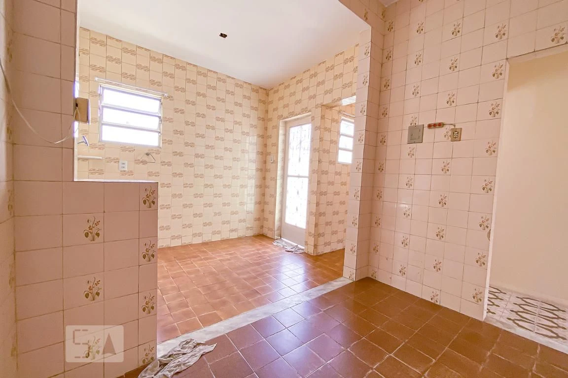 Rental house with 2 bedrooms and 1 bathroom — photo 17