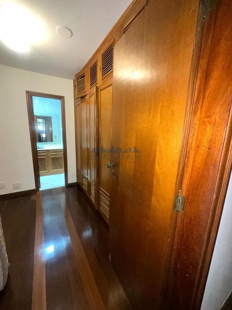 Apartamento de 3 suítes com varanda e 173 m² — photo 15
