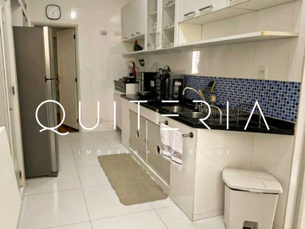 Furnished 190 m² apartment with 3 bedrooms and balcony — photo 13