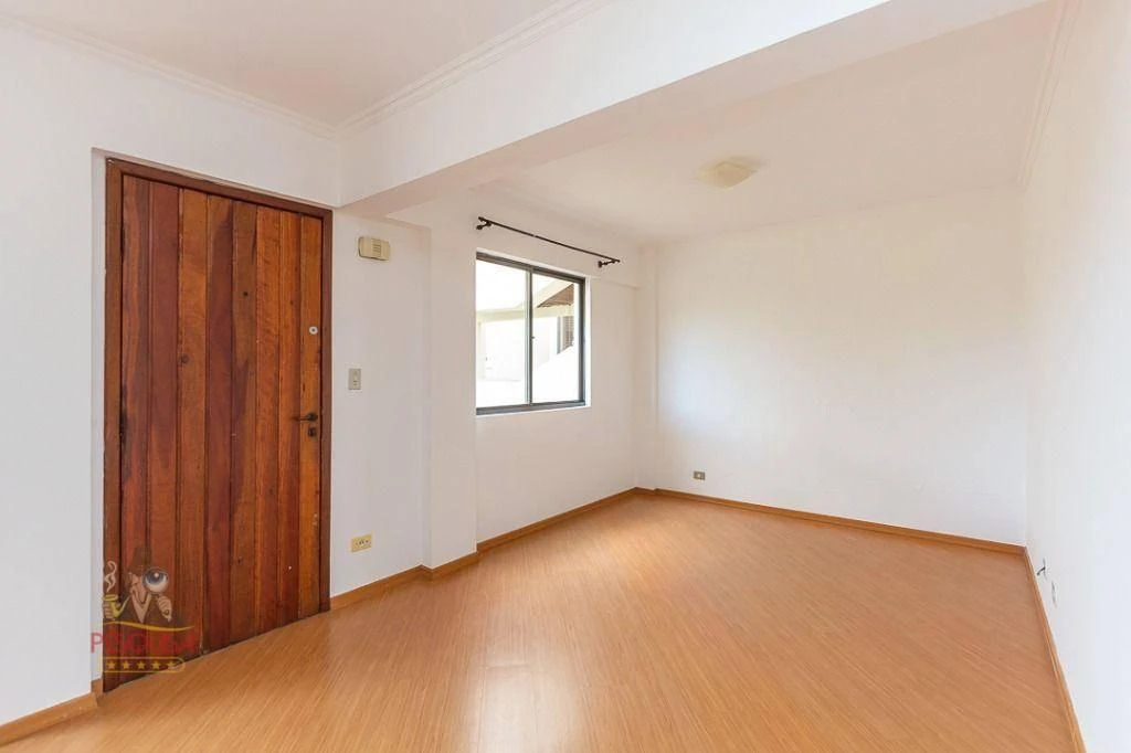 Apartment, 56 m², with wood or laminate floors — photo 16