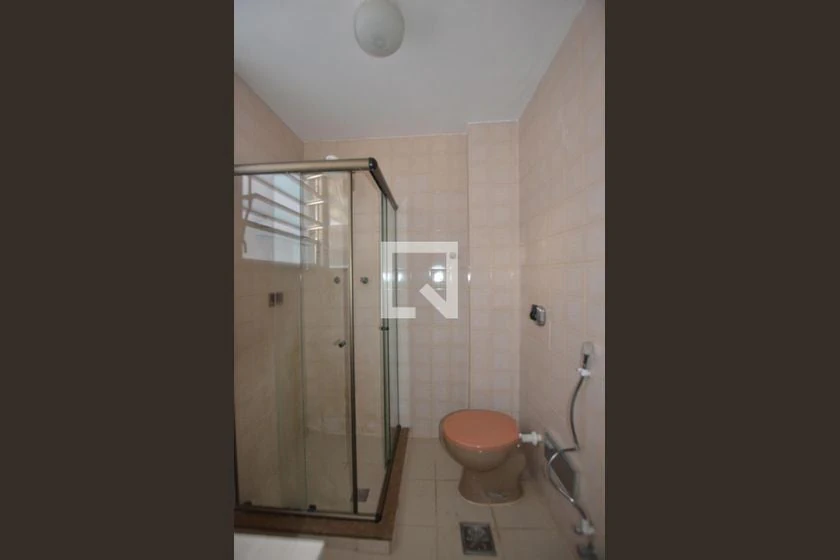 Квартира с 2 спальнями, балконом и 1 местом, 60 м² — photo 2