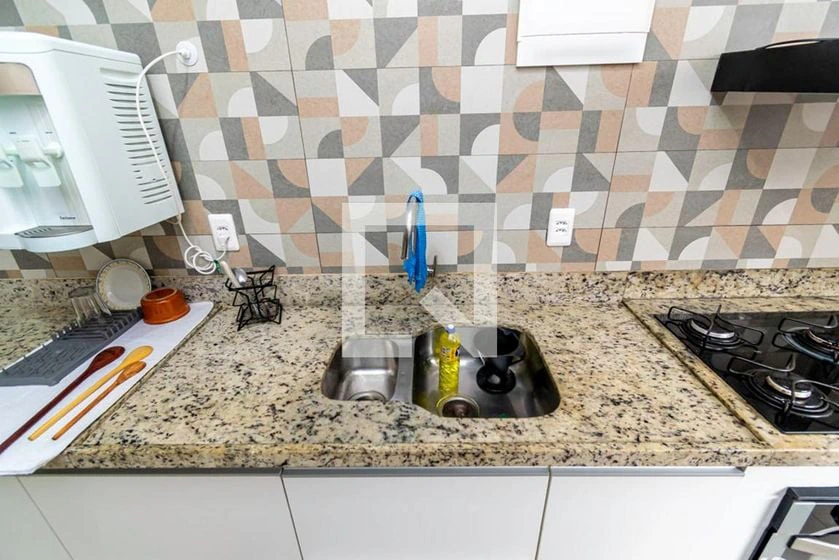 2-bedroom apartment with a washing machine — photo 23