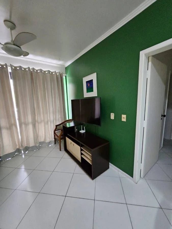 Furnished apartment, 84 m², with a glass-enclosed balcony — photo 18