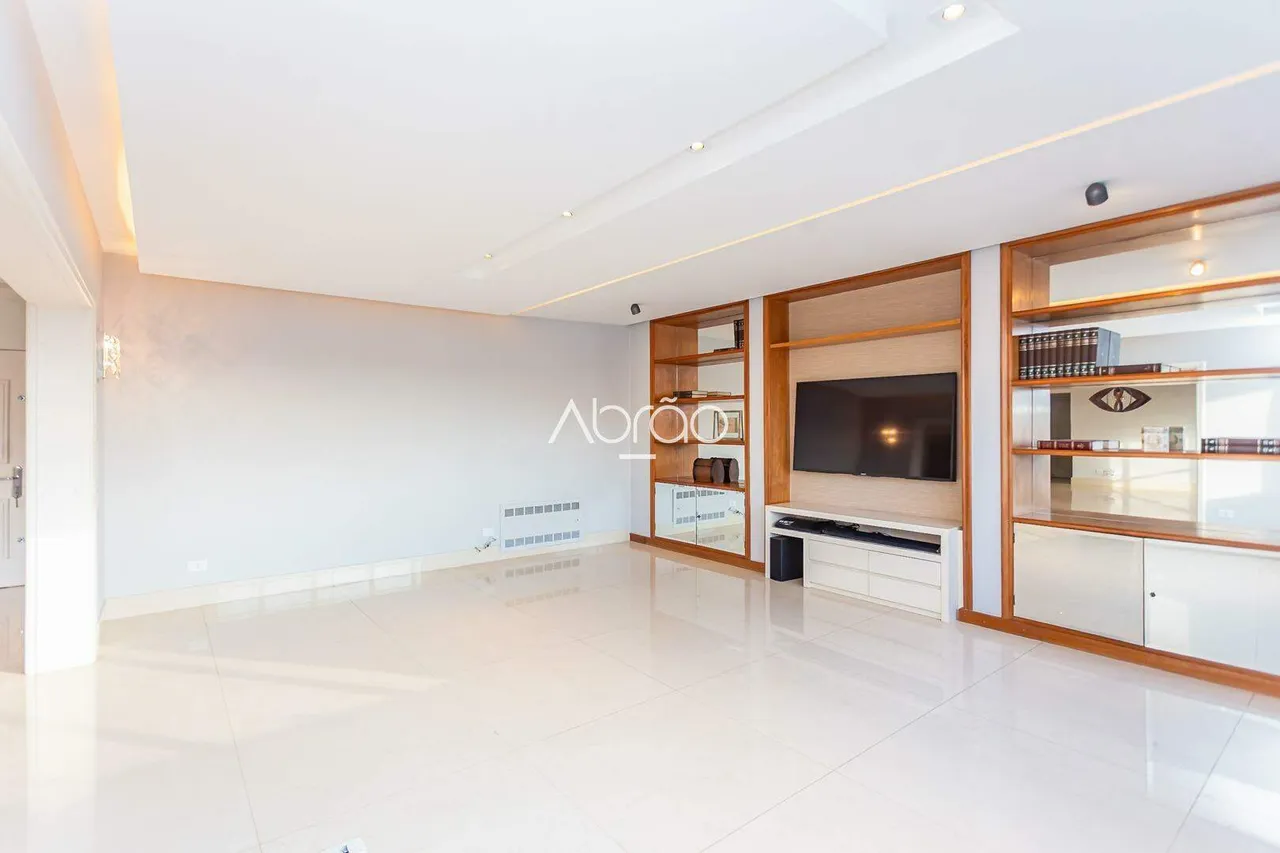 Apartment with 2 en-suite bedrooms and 256 m² — photo 7
