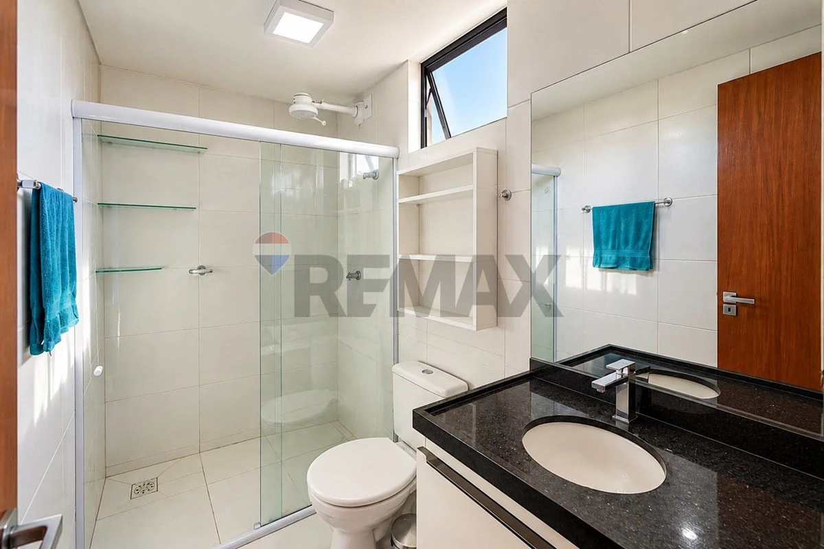 Furnished apartment, 97 m², with a private pool — photo 17