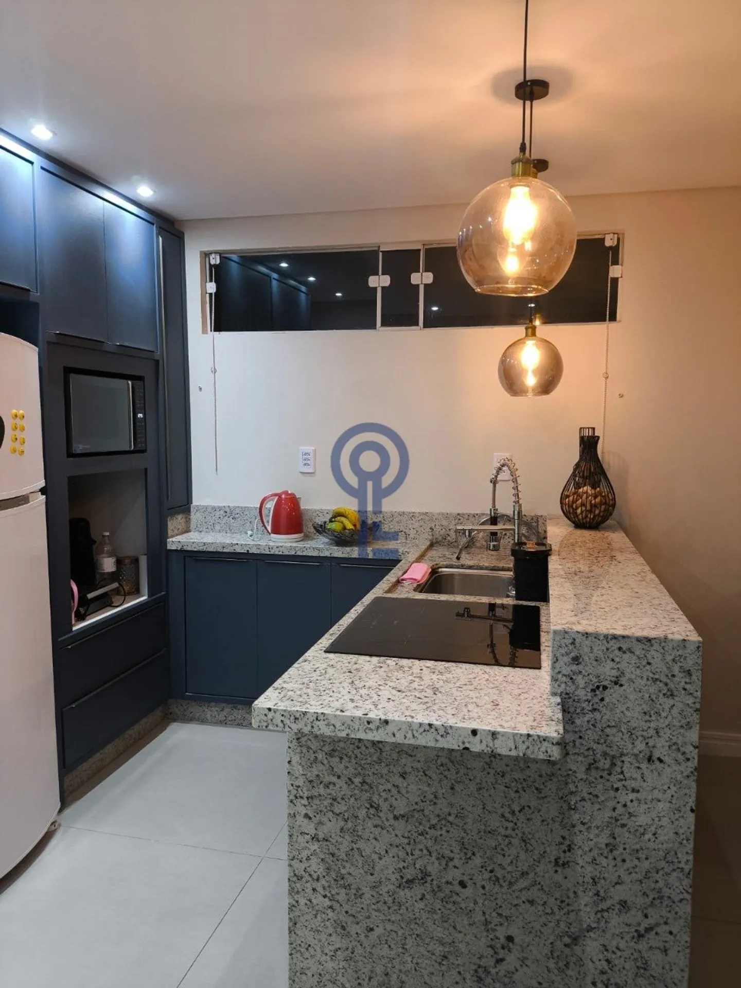 Furnished 2-bedroom house with private garden — photo 20