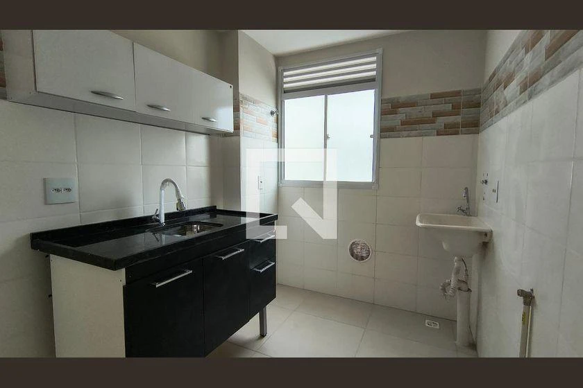 Apartment, 44 m², with wood or laminate floors — photo 8
