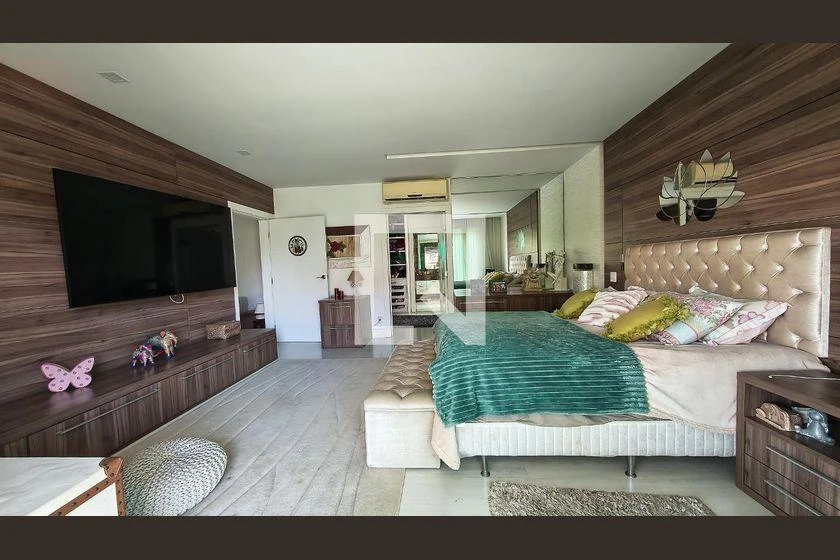 Casa em condomínio com 7 quartos e 9 banheiros — photo 4