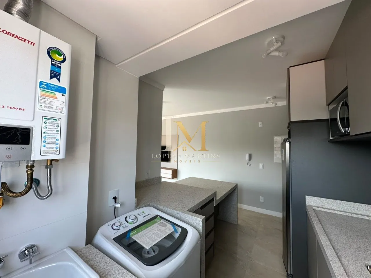 63 m² apartment with a washing machine and a home office — photo 23