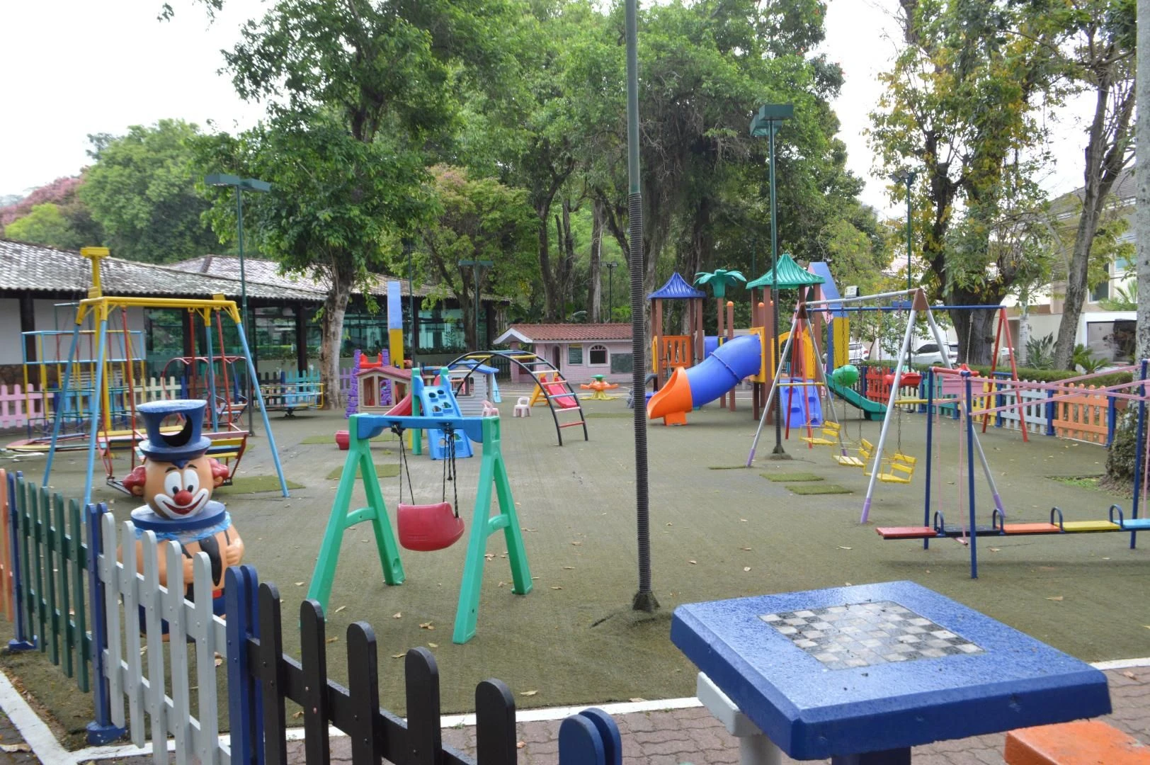 Casa mobiliada em condomínio com 6 suítes e 8 banheiros — photo 108