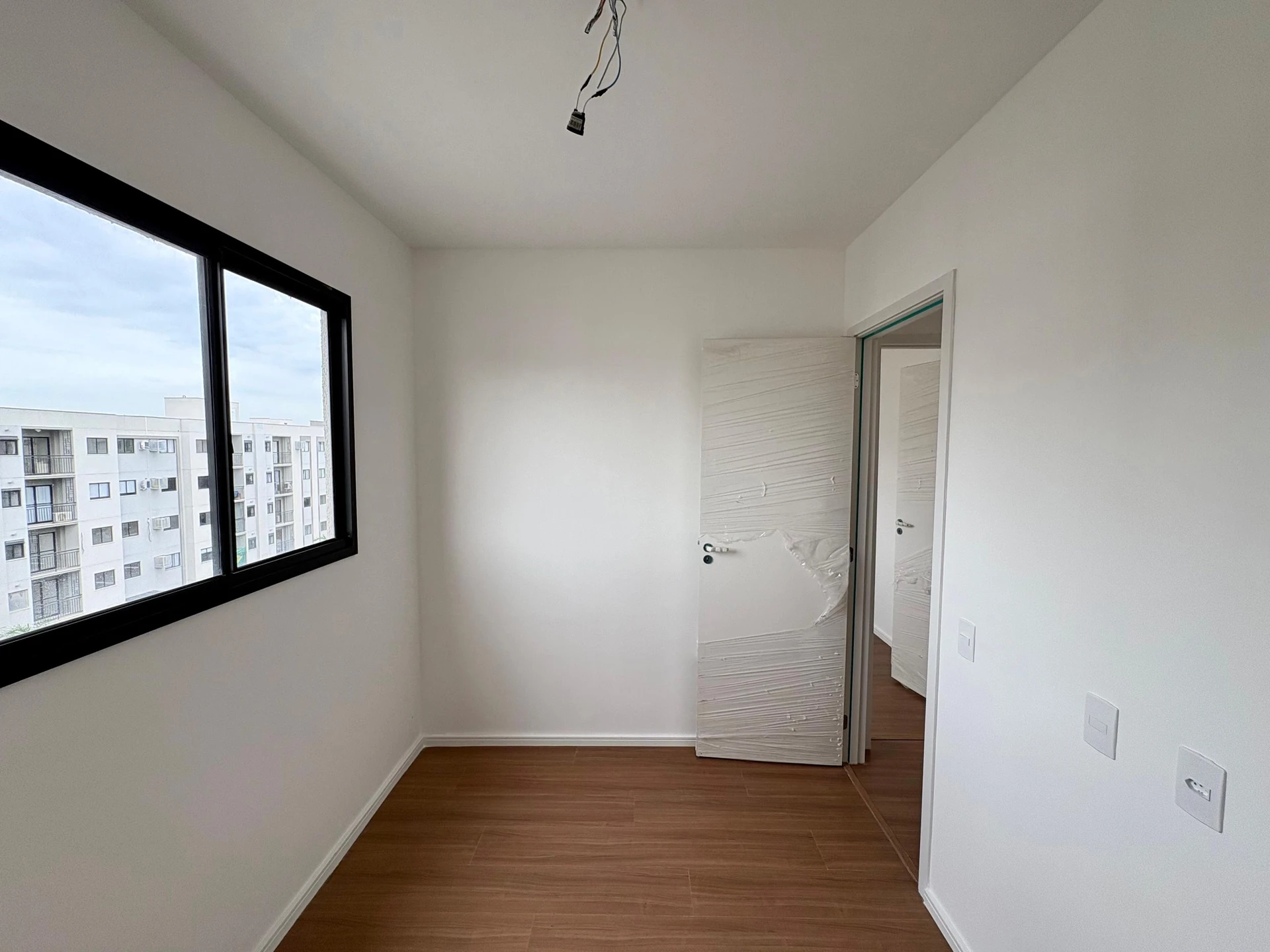Washing machine in a 2-bedroom apartment, 42 m² — photo 4