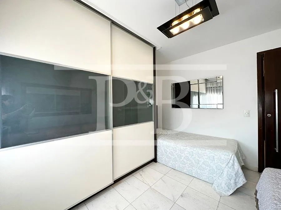 Furnished 2-bedroom apartment with 3 bathrooms — photo 17