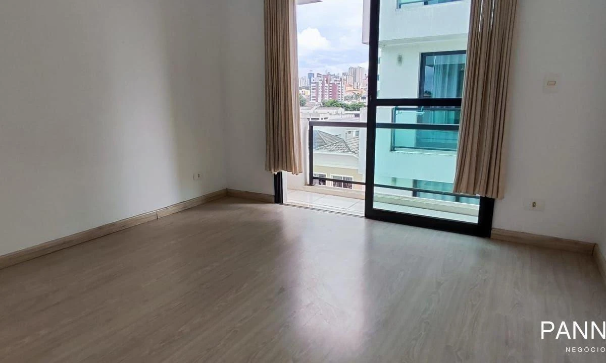2-bedroom apartment with a grill on the balcony — photo 27