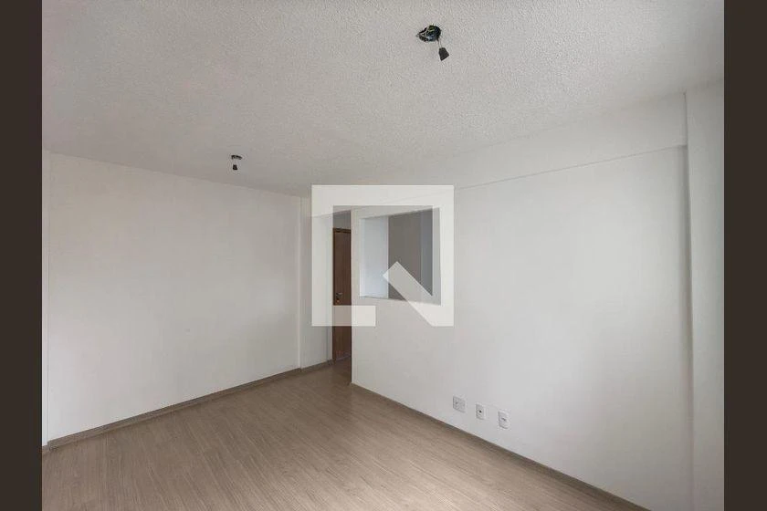 Apartamento sin muebles de 2 habitaciones con 47 m² — photo 25