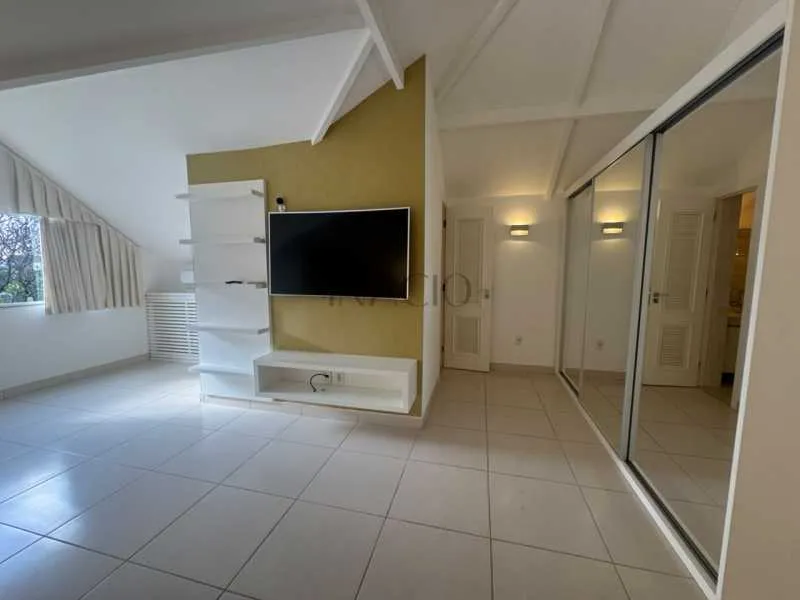 Furnished house with open-plan kitchen and 6 en-suites — photo 33
