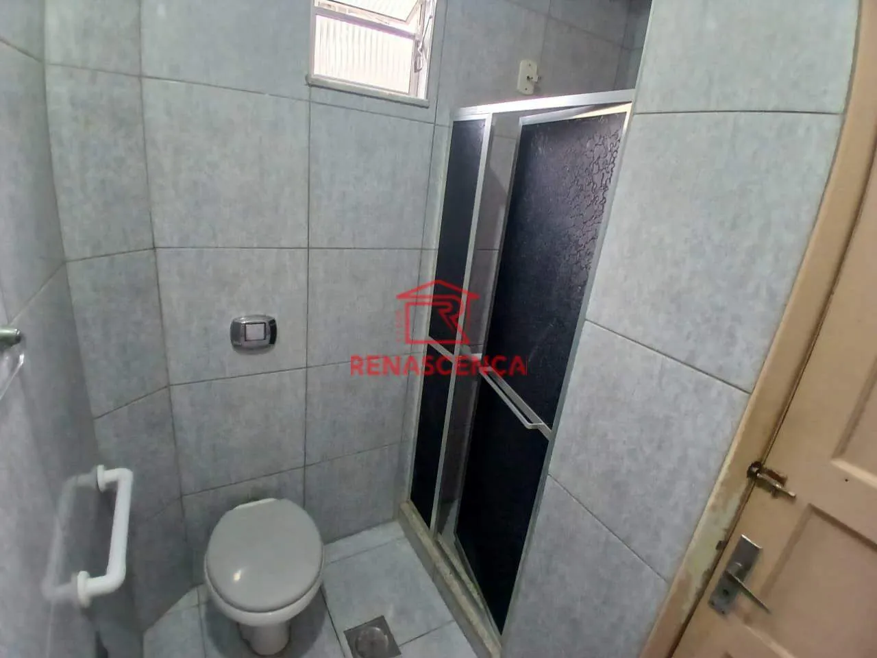 Unfurnished 1-bedroom apartment with closed kitchen — photo 4