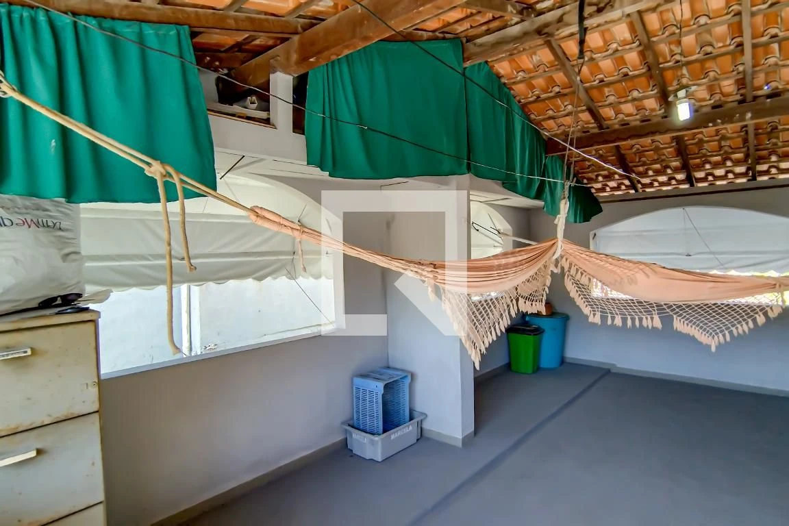 Furnished house with 4 bedrooms and private garden — photo 34