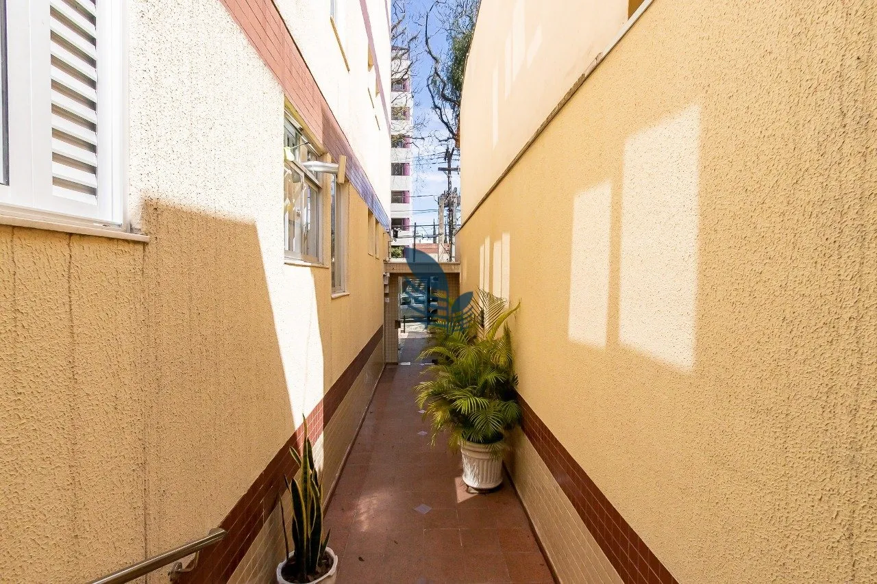 2-bedroom apartment with a bathtub in Curitiba — photo 27