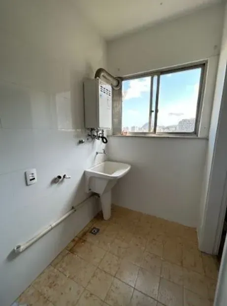 83 m² apartment with 2 bedrooms and 2 bathrooms — photo 11