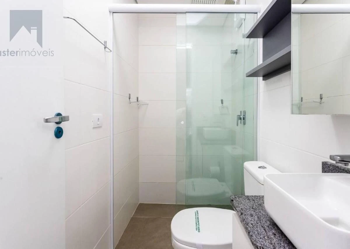 19 m² apartment with floor-to-ceiling windows and a dryer — photo 47