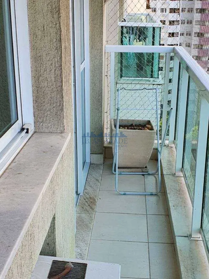 Furnished 2-bedroom apartment with a suite and balcony — photo 27