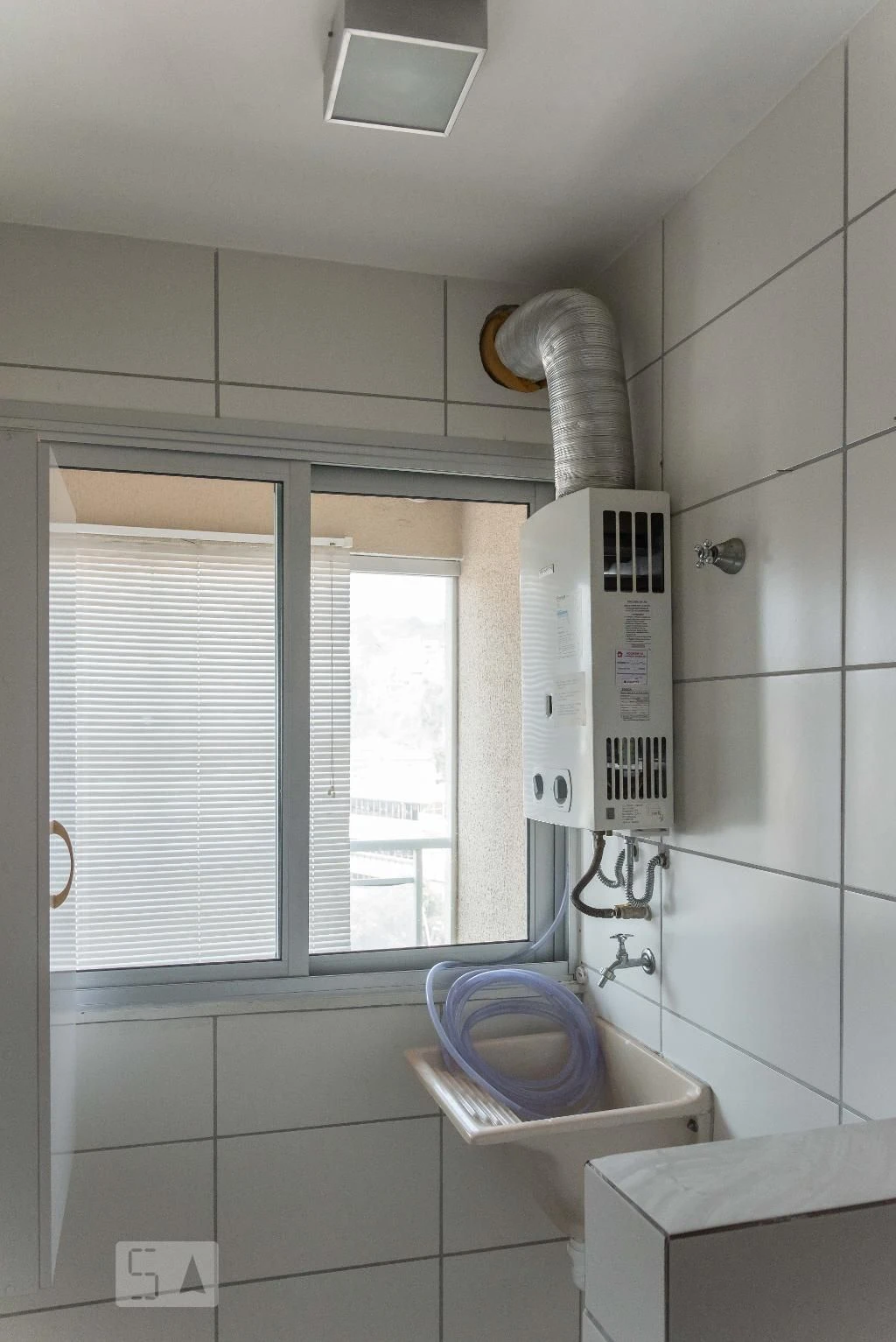 2-bedroom apartment in a building with a sauna — photo 14