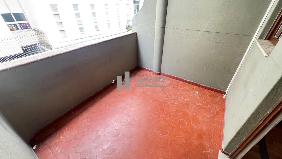 House, 80 m², with wood or laminate floors — photo 23