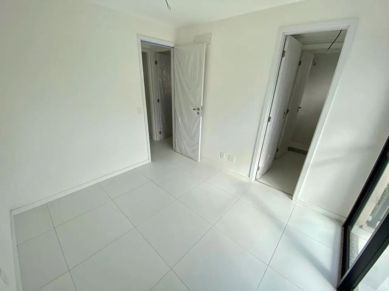 Apartamento com 3 dormitórios e varanda de 80 m² — photo 10