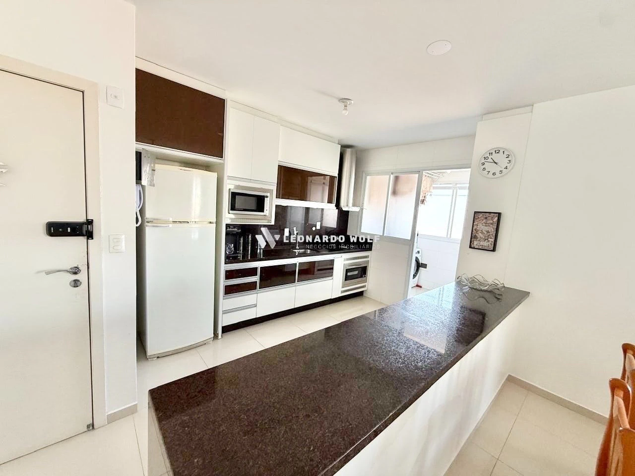 Квартира 143 м² з балконом із грилем та заскленим балконом — photo 14