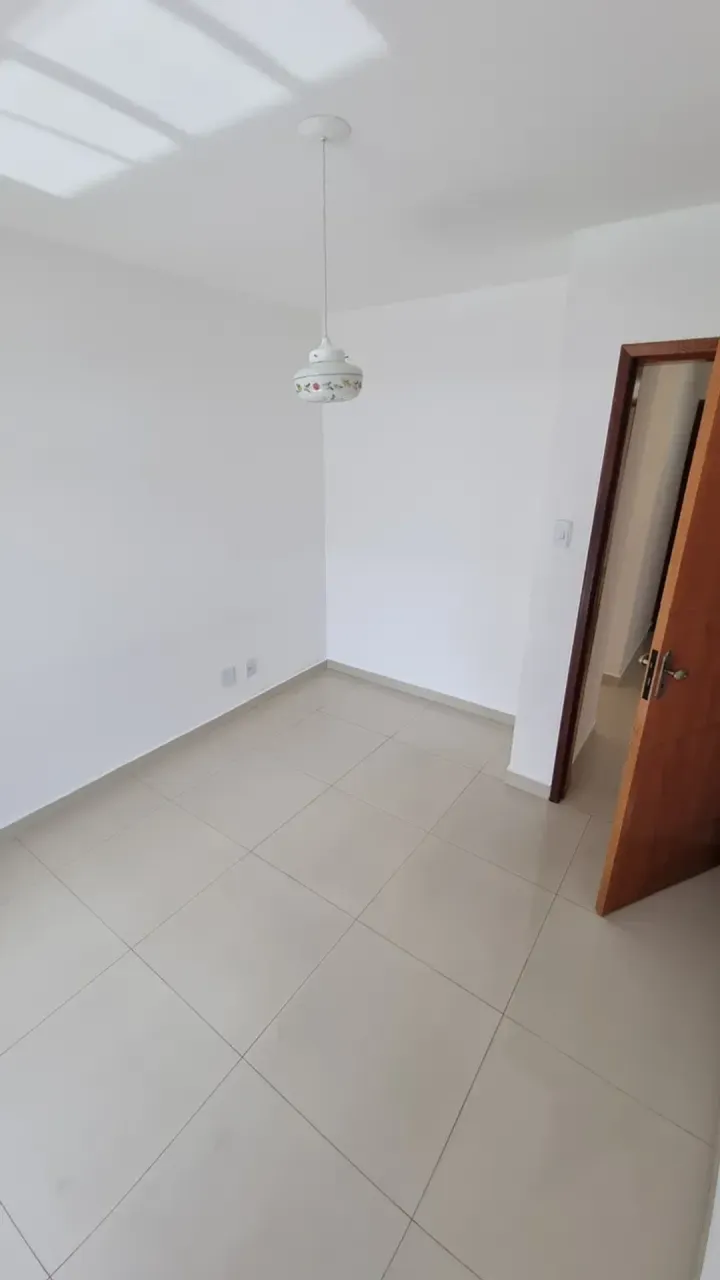 3-bedroom apartment with a balcony and 2 bathrooms — photo 13
