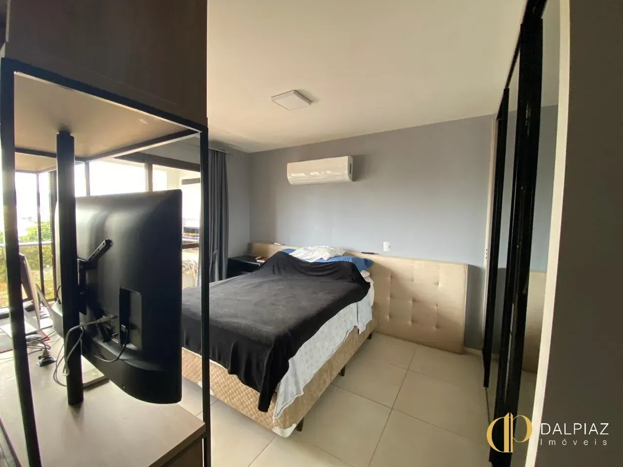 Furnished 46 m² studio with balcony and built-in grill — photo 18